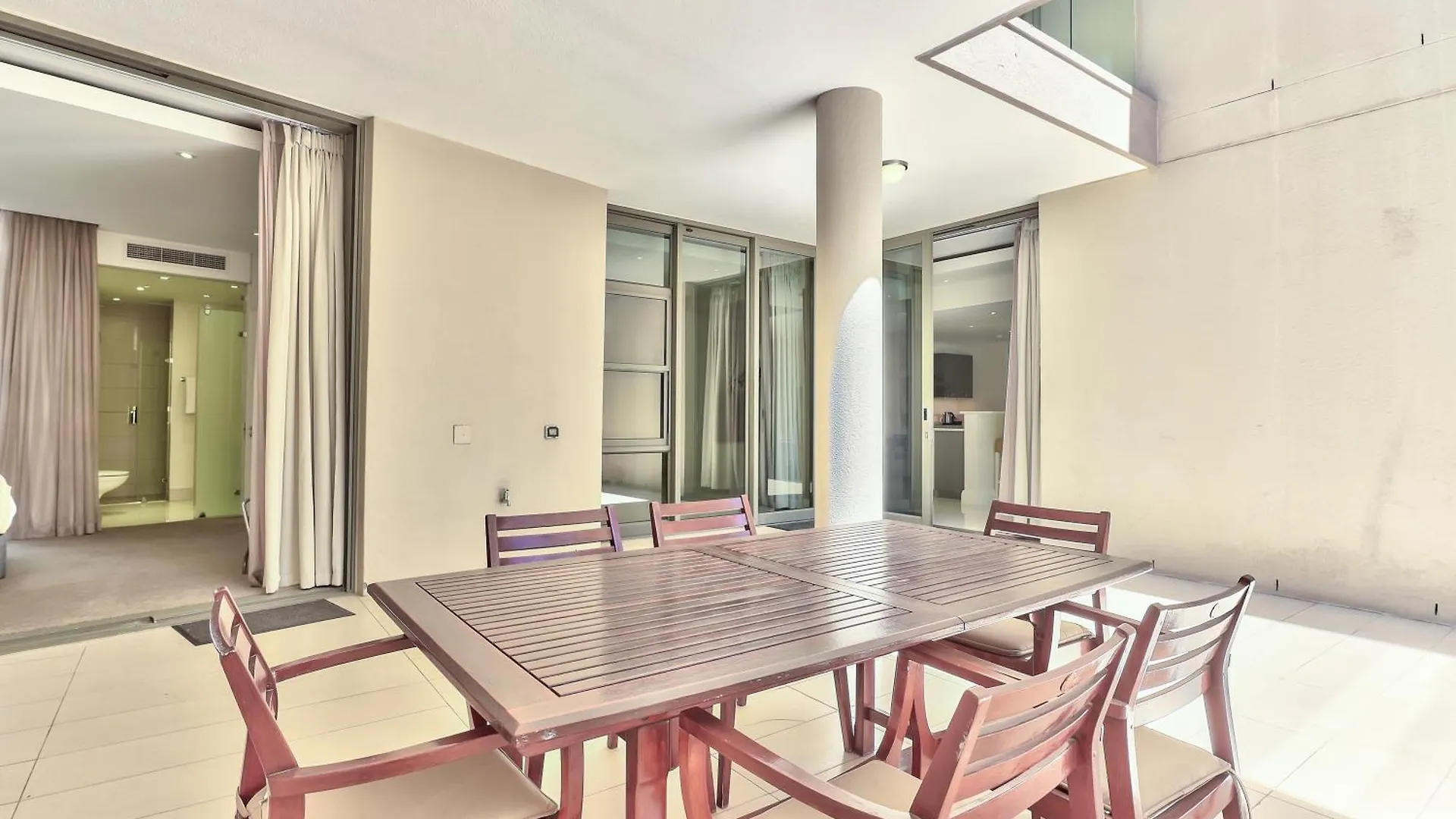 Lawhill Luxury Apartments - V & A Waterfront Cape Town