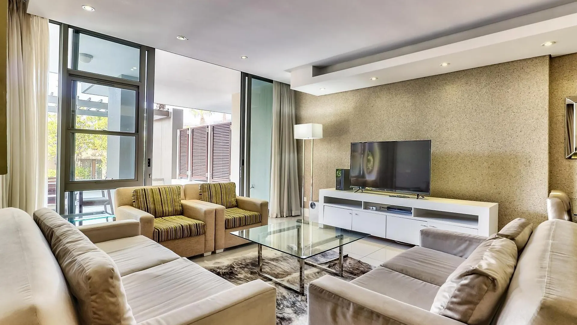 Lawhill Luxury Apartments - V & A Waterfront Cape Town