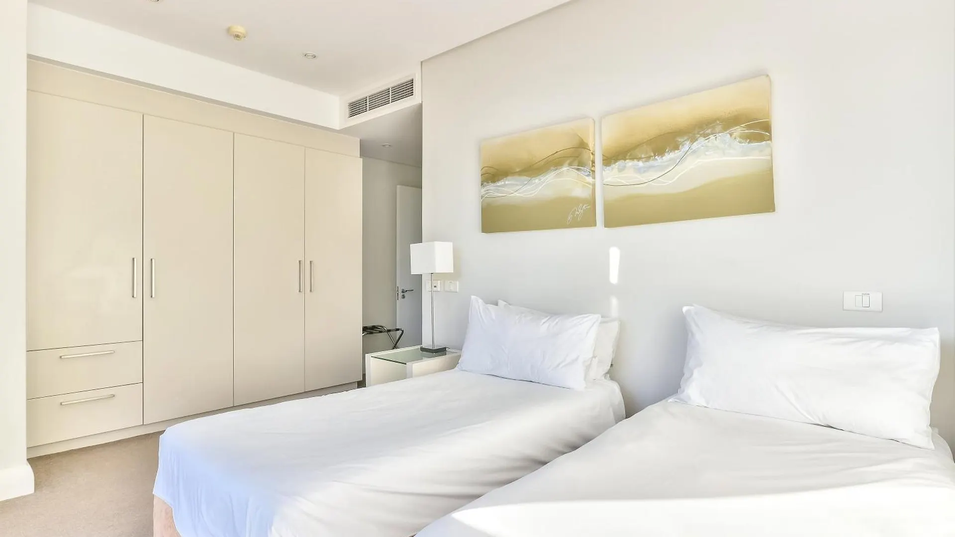 Lawhill Luxury Apartments - V & A Waterfront Cape Town