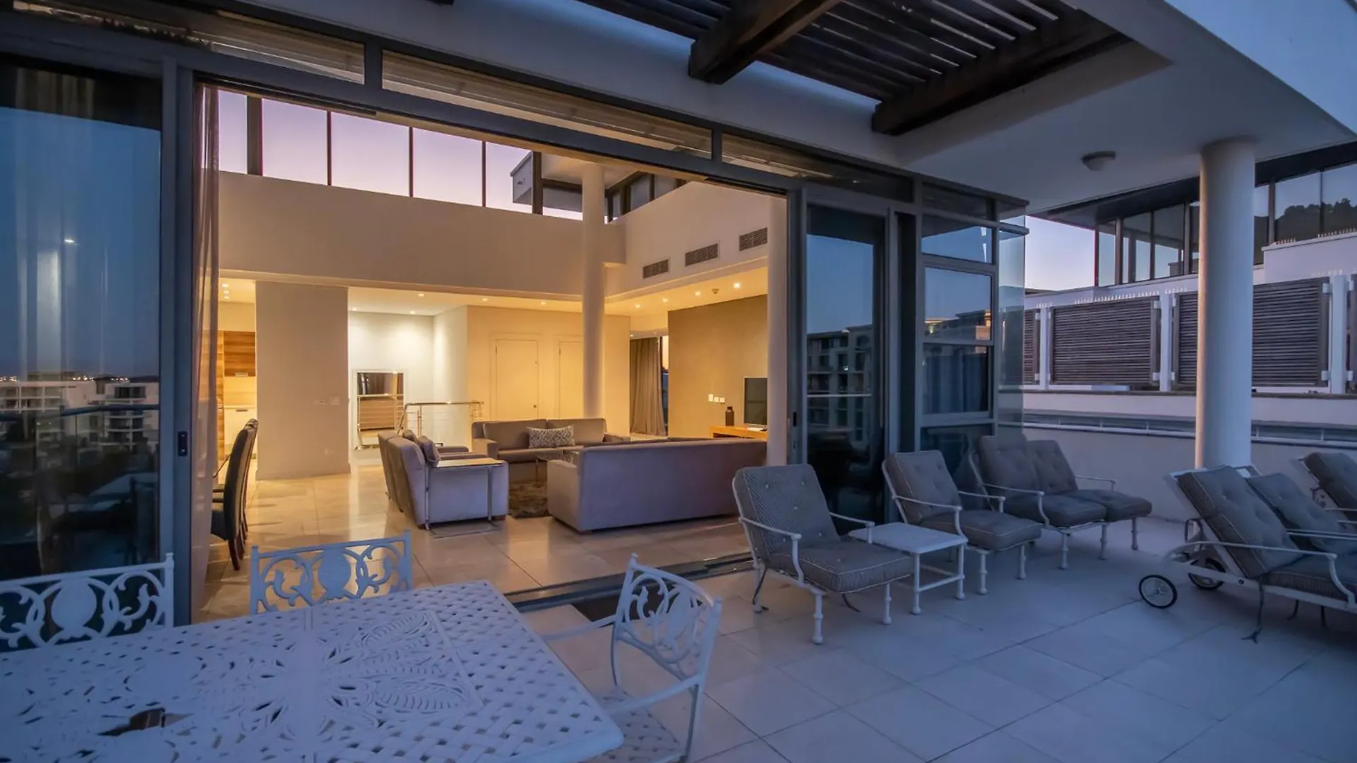 Lawhill Luxury Apartments - V & A Waterfront Cape Town South Africa