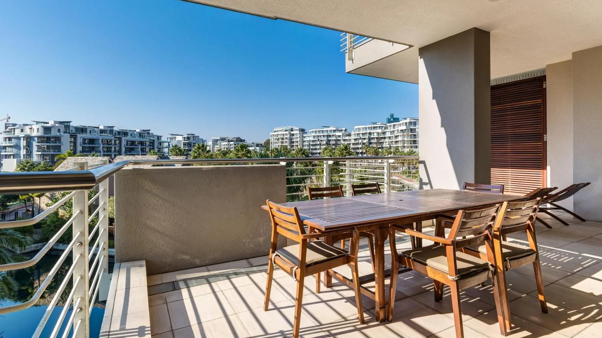Lawhill Luxury Apartments - V & A Waterfront Cape Town