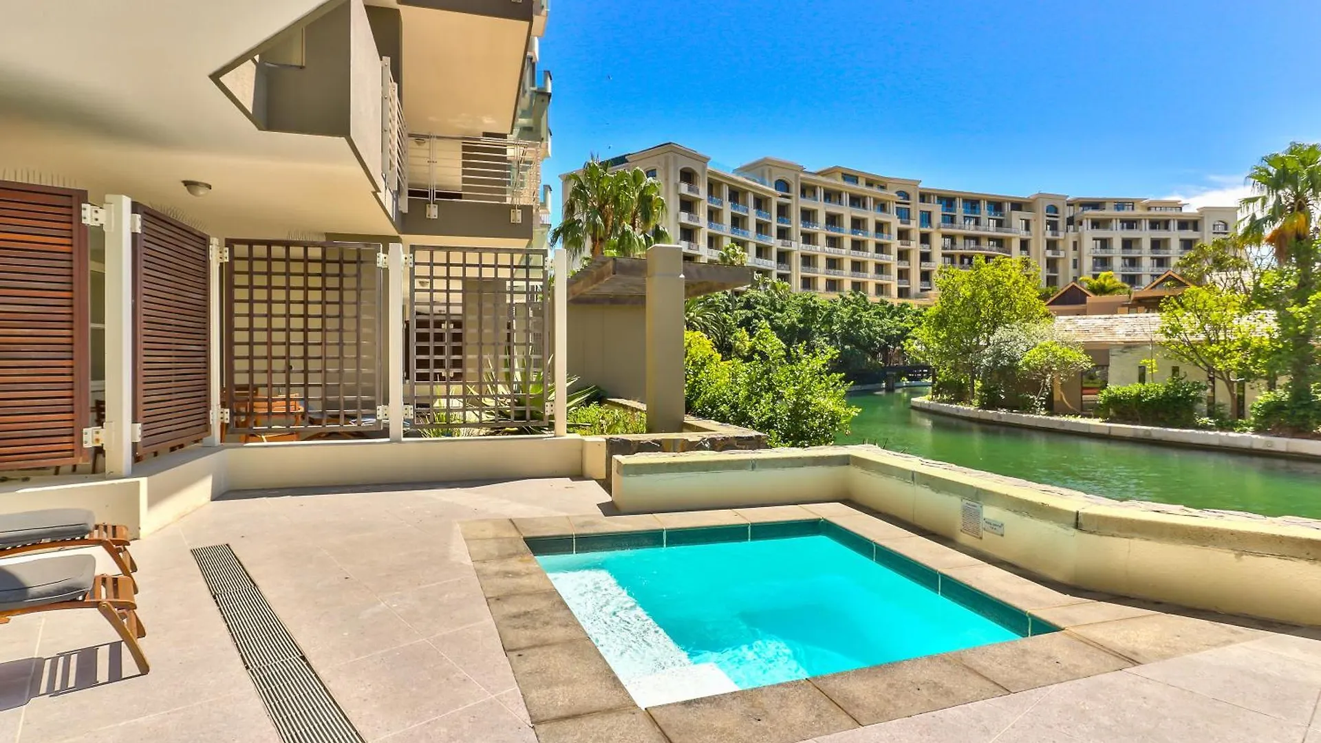 Lawhill Luxury Apartments - V & A Waterfront Cape Town