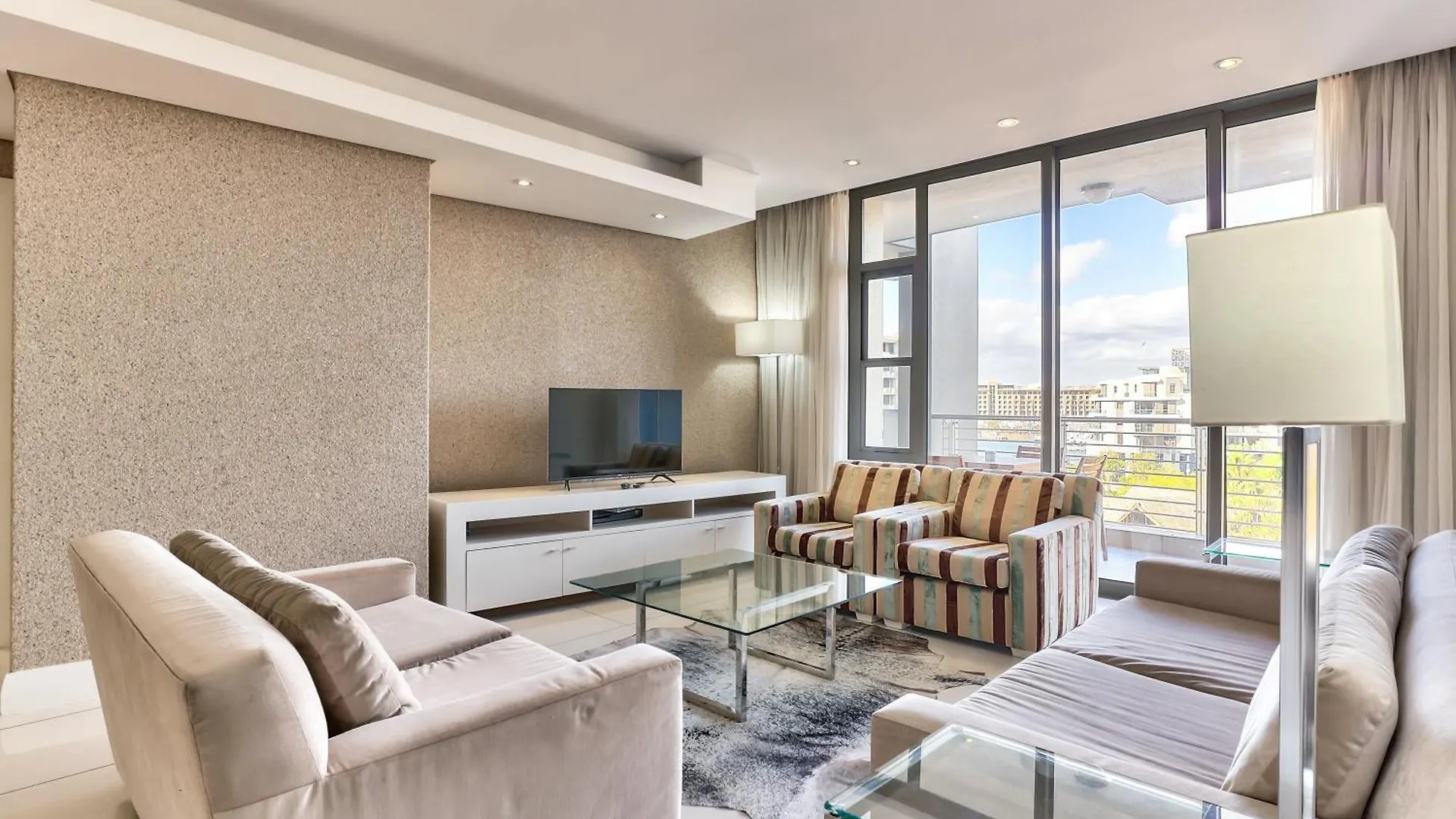 Lawhill Luxury Apartments - V & A Waterfront Cape Town