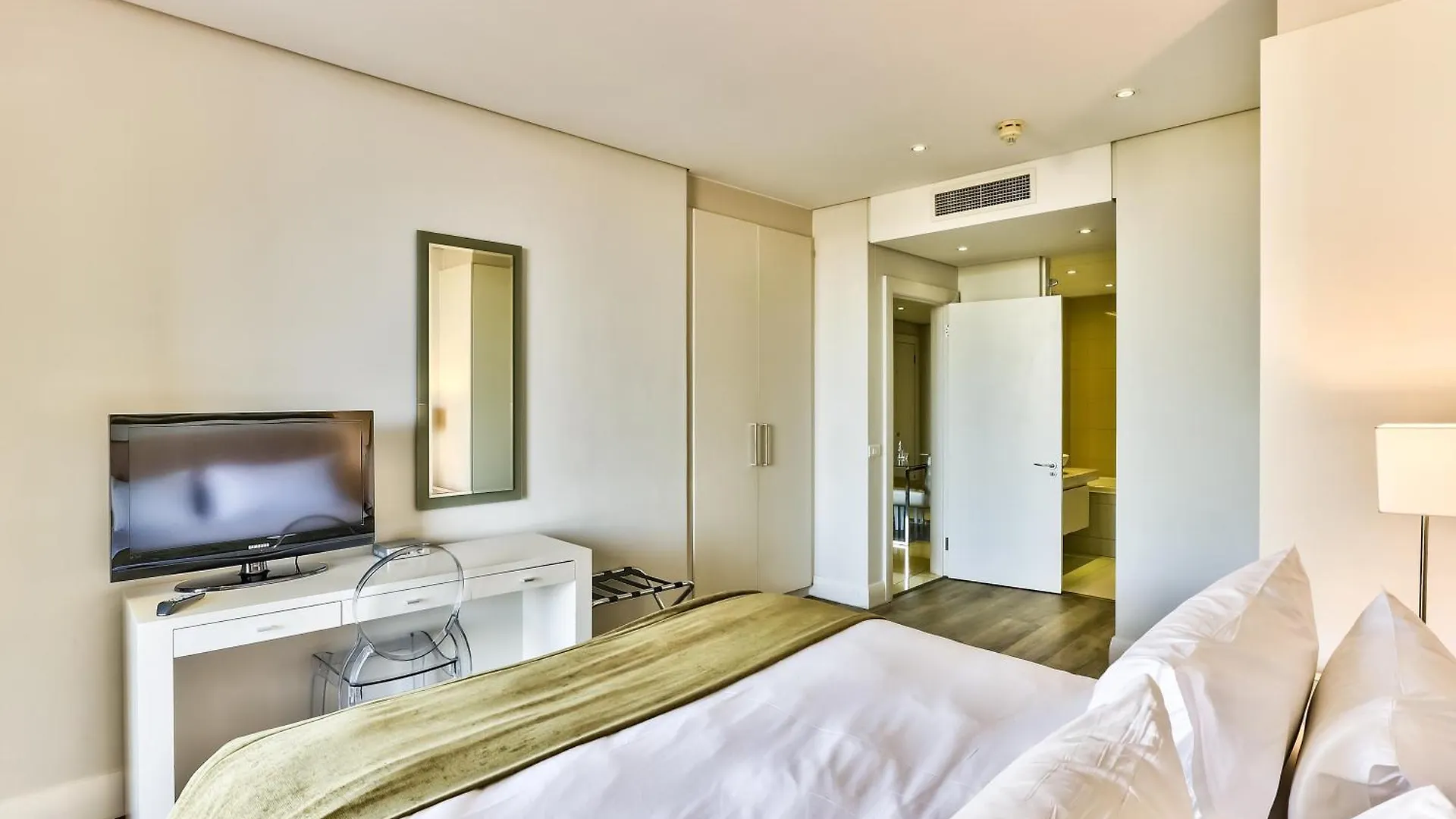 Lawhill Luxury Apartments - V & A Waterfront Cape Town 0*,  South Africa
